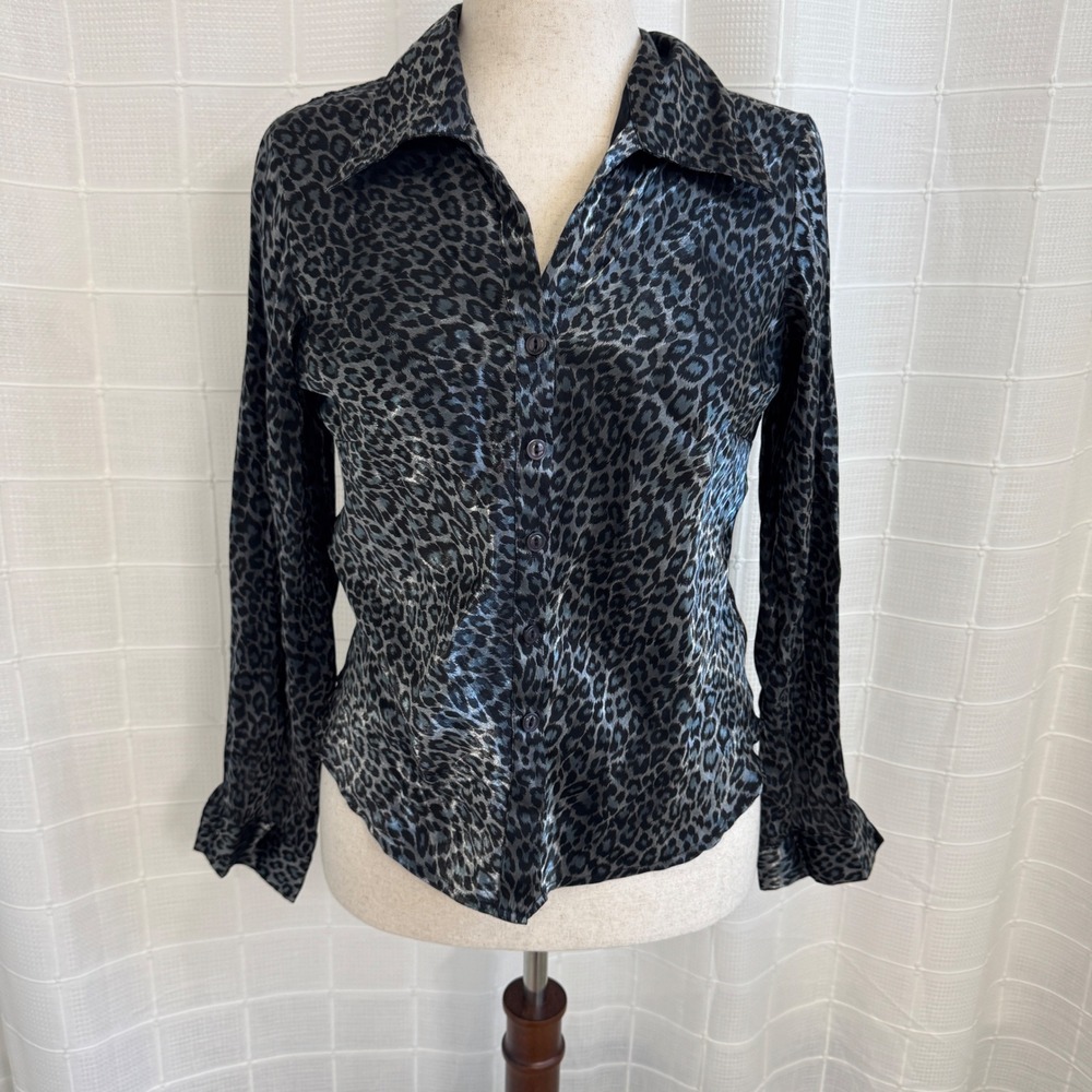 Studio C Women's Iridescent‎ Leopard Print Blouse Medium
